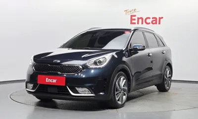 Kia Niro · 2017 год