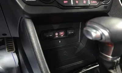 Kia Niro 2017, 93357 км, за 8905.93 USD - фото 18