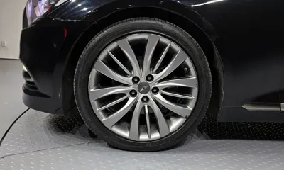 Hyundai Genesis 2016, 117385 км, за 8913.11 USD