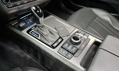 Hyundai Genesis 2016, 117385 км, за 8913.11 USD - фото 9