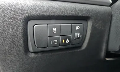 KG_Mobility_Ssangyong KORANDO 2017, 180083 км, за 3413.42 USD - фото 13