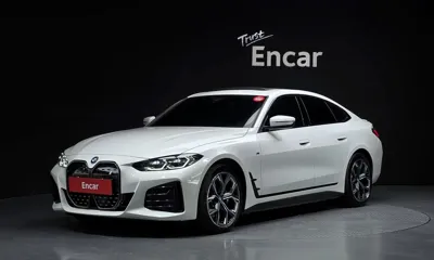BMW i4 · 2024 год