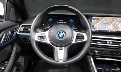 BMW i4 2024, 31801 км, за 33550.51 USD - фото 12