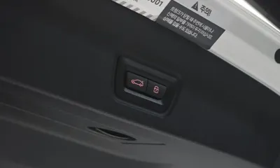 BMW i4 2024, 31801 км, за 33550.51 USD - фото 20