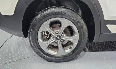 Kia Seltos 2023, 13055 км, за 14788.28 USD - фото 23
