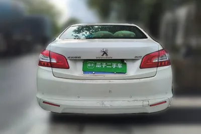 Peugeot 408 2015, 126200 км, за 4448 USD
