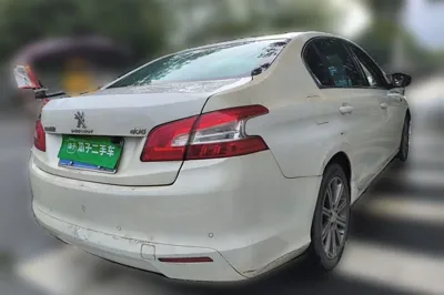 Peugeot 408 2015, 126200 км, за 4448 USD