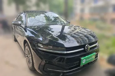 Volkswagen Magotan 2024, 15700 км, за 24987 USD