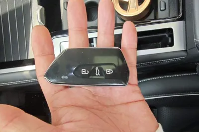 Volkswagen Magotan 2024, 15700 км, за 24987 USD - фото 17