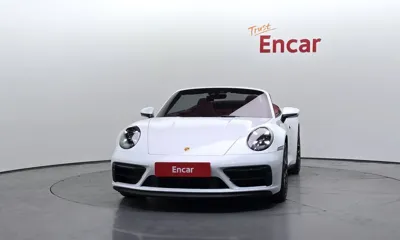 Porsche 911 2022, 12266 км, за 99206.44 USD