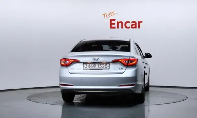 Hyundai Sonata 2017, 162461 км, за 3113.83 USD