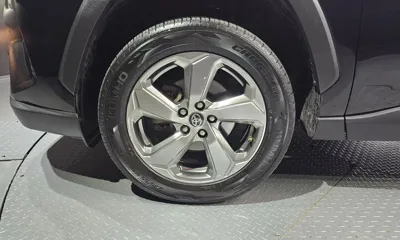 Toyota RAV4 2021, 90922 км, за 23975.29 USD