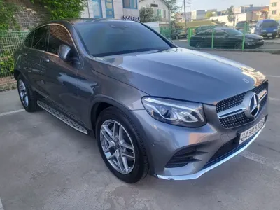 Mercedes-Benz GLC-Class 2018, 119400 км, за 16856.17 USD