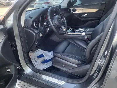 Mercedes-Benz GLC-Class 2018, 119400 км, за 16856.17 USD - фото 9