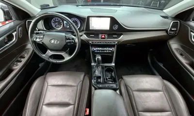 Hyundai Grandeur 2018, 43111 км, за 11823.43 USD - фото 7