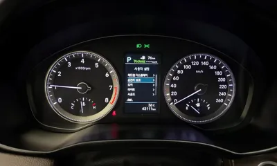 Hyundai Grandeur 2018, 43111 км, за 11823.43 USD - фото 8