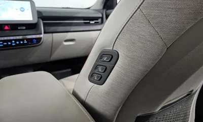Hyundai Ioniq5 2022, 120382 км, за 18508.74 USD - фото 15