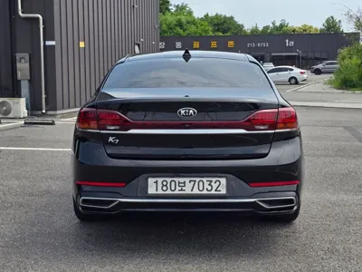 Kia K7 2020, 106000 км, за 10553.75 USD