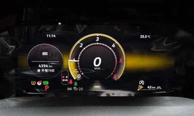 Volkswagen Golf 2026, 4394 км, за 21878.69 USD - фото 8