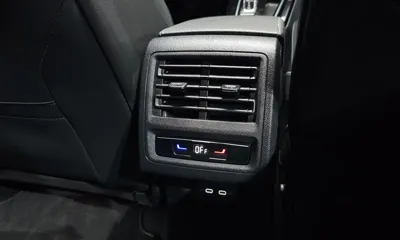 Volkswagen Golf 2026, 4394 км, за 21878.69 USD - фото 35
