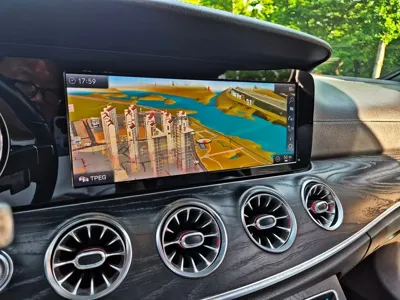 Mercedes-Benz E-Class 2019, 171805 км, за 13976.46 USD - фото 14