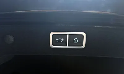 Hyundai Grandeur 2023, 111616 км, за 18511.23 USD - фото 20
