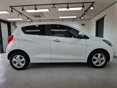 ChevroletGMDaewoo Spark 2017, 95439 км, за 3960.26 USD