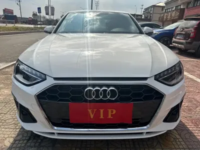 Audi A4L 2022, 60000 км, за 17577.84 USD