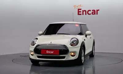 MINI Cooper 2014, 130849 км, за 3776.78 USD