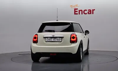 MINI Cooper 2014, 130849 км, за 3776.78 USD