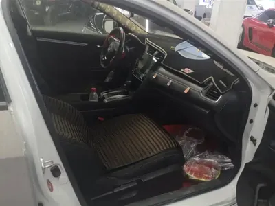 Honda Civic 2018, 106500 км, за 6327.13 USD - фото 8