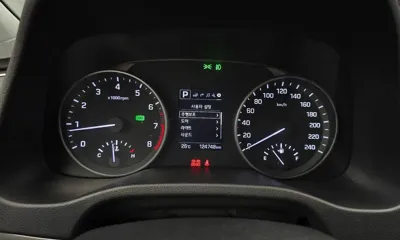 Hyundai Avante 2018, 124748 км, за 6557.7 USD - фото 8