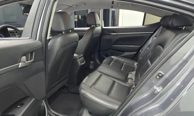 Hyundai Avante 2018, 124748 км, за 6557.7 USD - фото 12