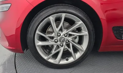 Genesis G70 2022, 63641 км, за 16385.86 USD