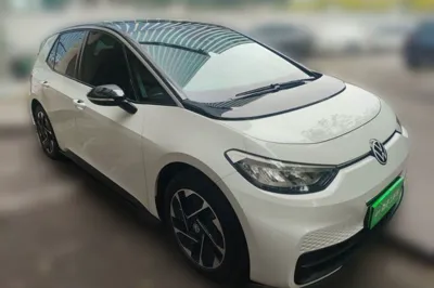 Volkswagen ID.3 2024, 11800 км, за 15451 USD