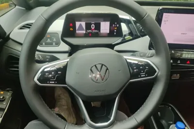 Volkswagen ID.3 2024, 11800 км, за 15451 USD - фото 9