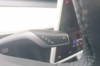 Tesla Model 3 2022, 95500 км, за 28597 USD - фото 21