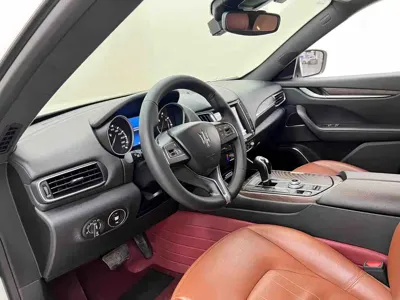 Maserati Levante 2018, 96000 км, за 33842.78 USD - фото 7