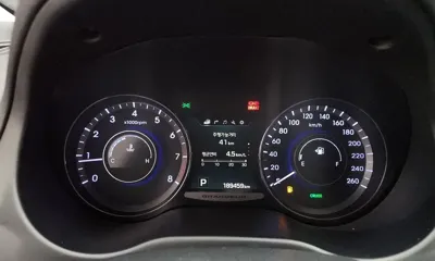 Hyundai Grandeur 2015, 189459 км, за 3501.82 USD - фото 8
