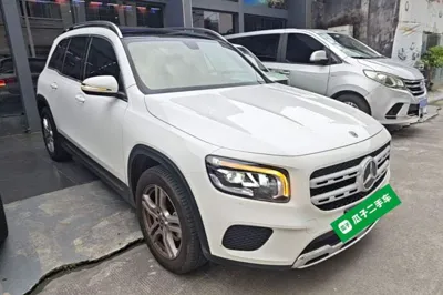 Mercedes-Benz GLB 2023, 35000 км, за 23444 USD