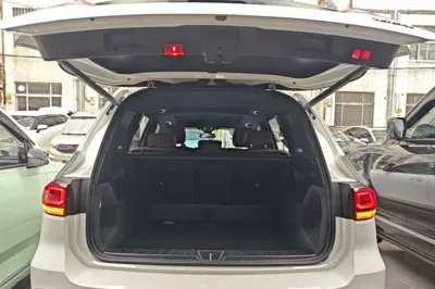 Mercedes-Benz GLB 2023, 35000 км, за 23444 USD - фото 27