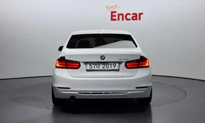 BMW 3-Series 2012, 88100 км, за 6953.64 USD