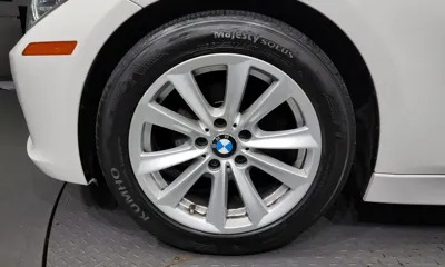 BMW 3-Series 2012, 88100 км, за 6953.64 USD
