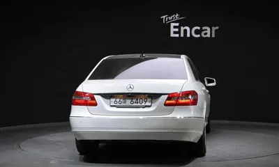 Mercedes-Benz E-Class 2011, 139216 км, за 5231.78 USD