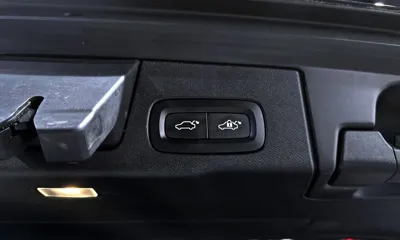 Volvo XC60 2021, 206275 км, за 17155.3 USD - фото 20