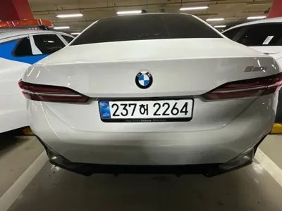 BMW 5-Series 2026, 10 км, за 26567.68 USD