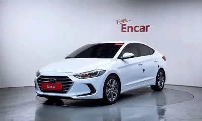 Hyundai Avante 2018, 83918 км, за 8008.4 USD - фото 11