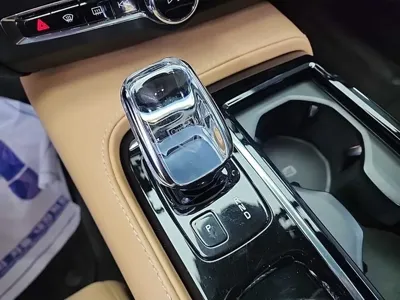 Volvo S90 2021, 79926 км, за 22398.41 USD - фото 8