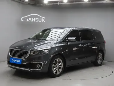 Kia Canival · 2018 год