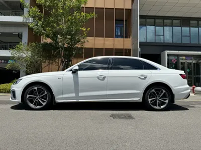 Audi A4L 2020, 48000 км, за 10711.98 USD - фото 9
